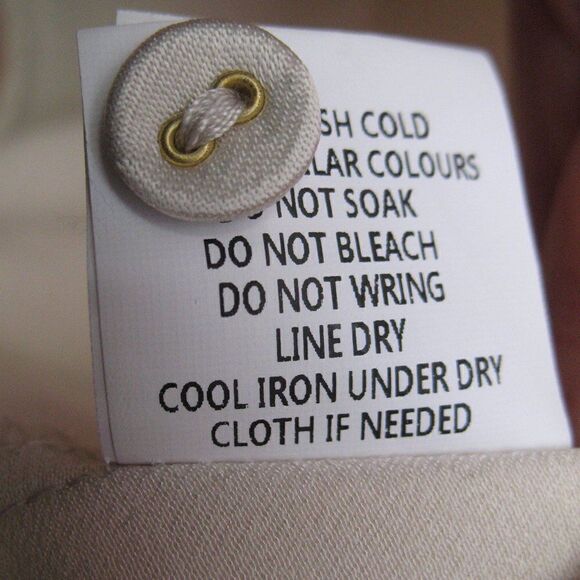 NWT Dissh Simone Satin Short Sleeve Button Front Blouse Top - Picture 11 of 11